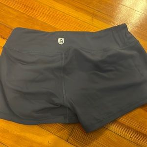 Born Primitive Double Take booty shorts size small